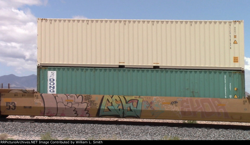 EB Priority Container Frt @ Erie -54